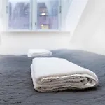 In An Oasis Of Life, Comfort & Style アパート *