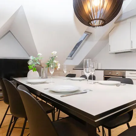 In An Oasis Of Life, Comfort & Style * Århus