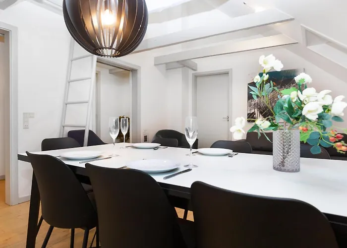 In An Oasis Of Life, Comfort & Style Apartmán